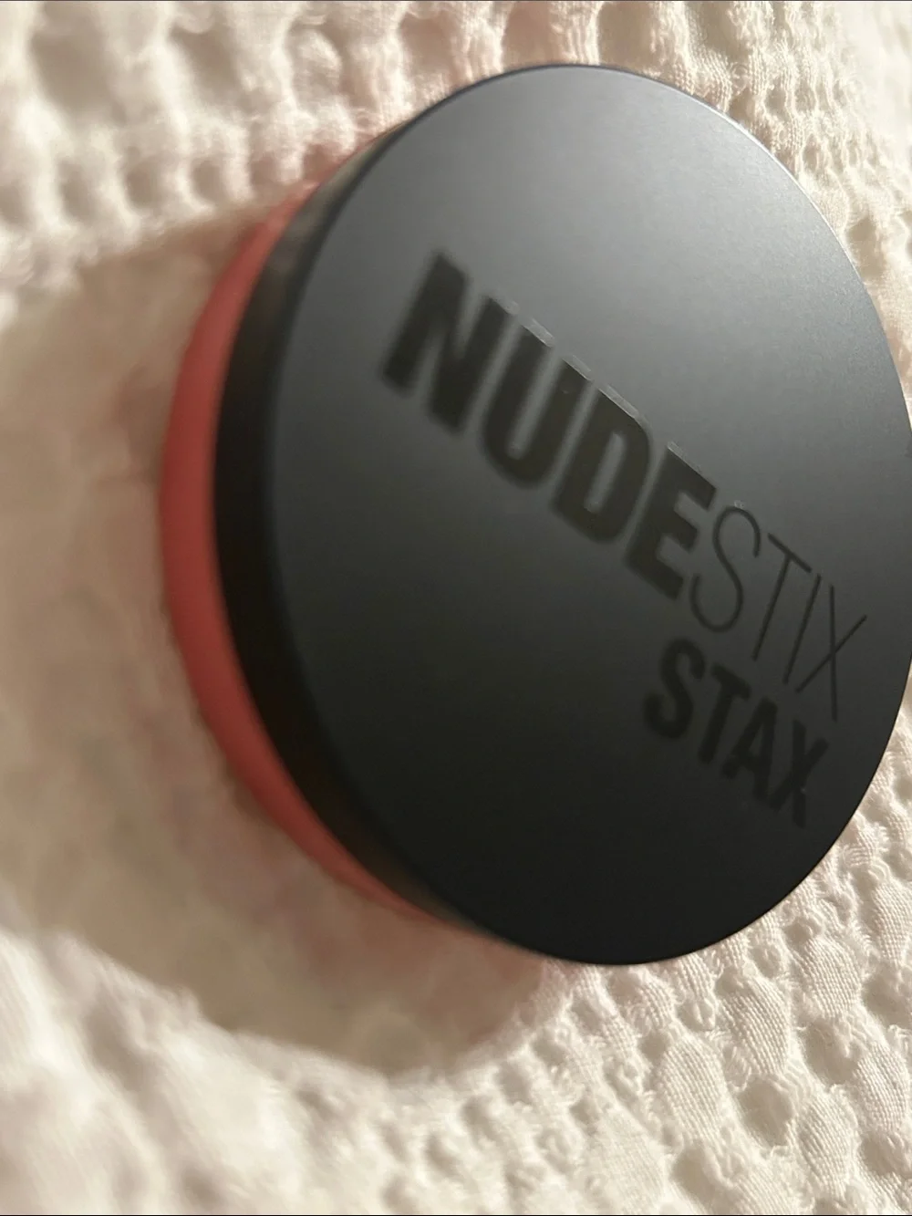 NUDESTIX STAX Compact in Pink Love with Black Logo